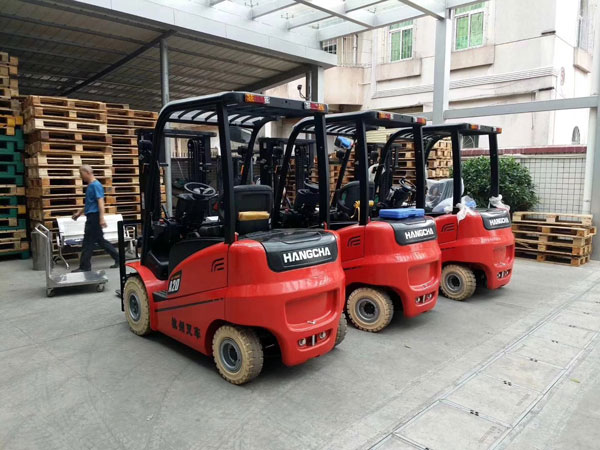 杭州叉車(chē)電動(dòng)叉車(chē)，60年始終如一的優(yōu)秀品質(zhì)